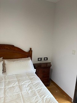 Reparación y pintura en habitación